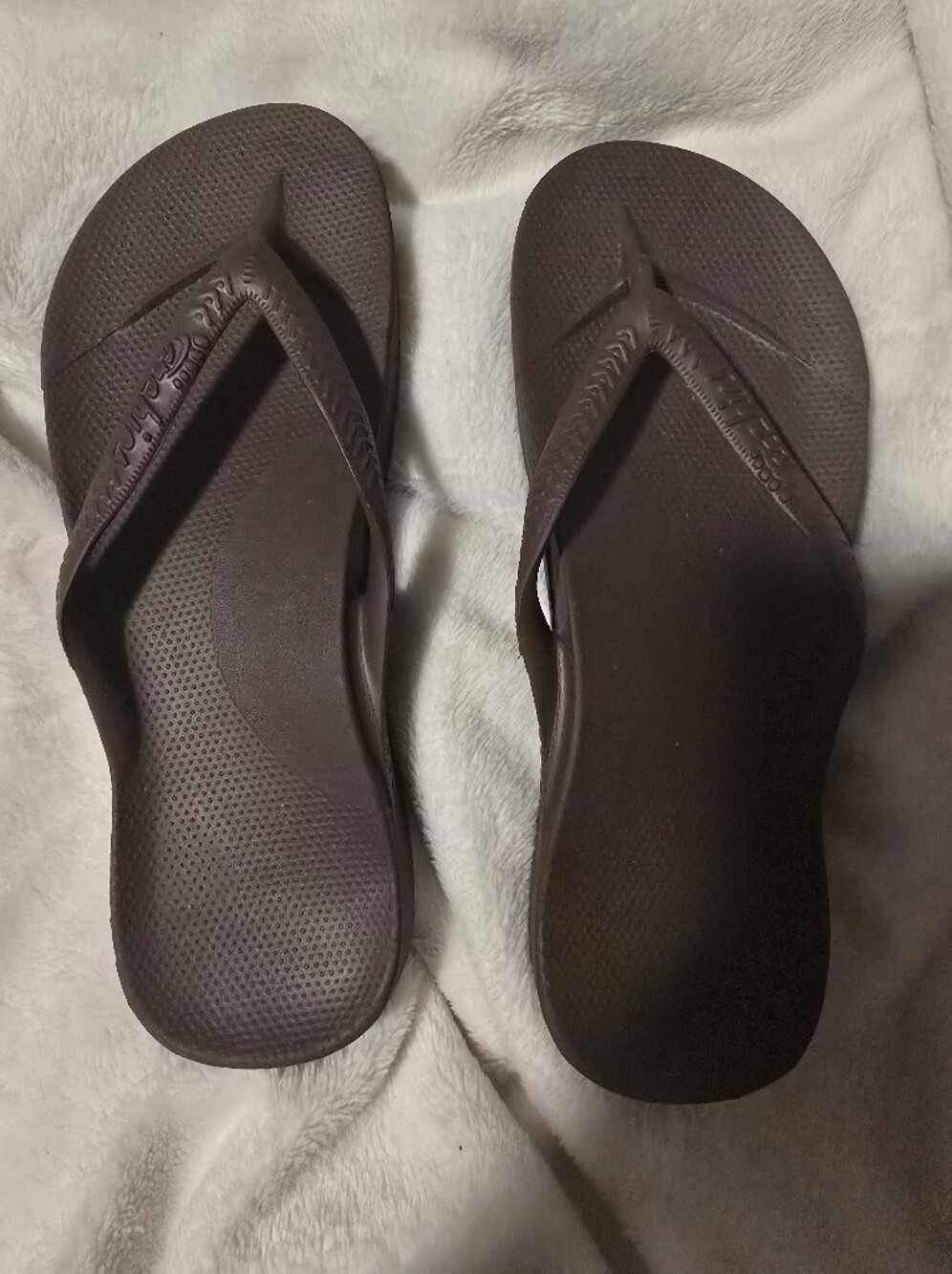 Archies Mens Size 7/Women’s Size 8 New Color Brown Comfort Flip Flop
